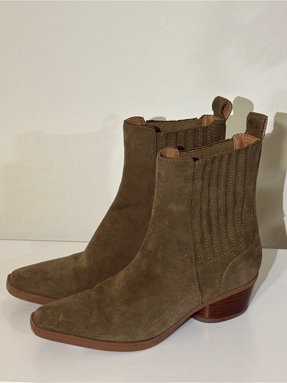 Dolce Vita Suede Chelsea boots